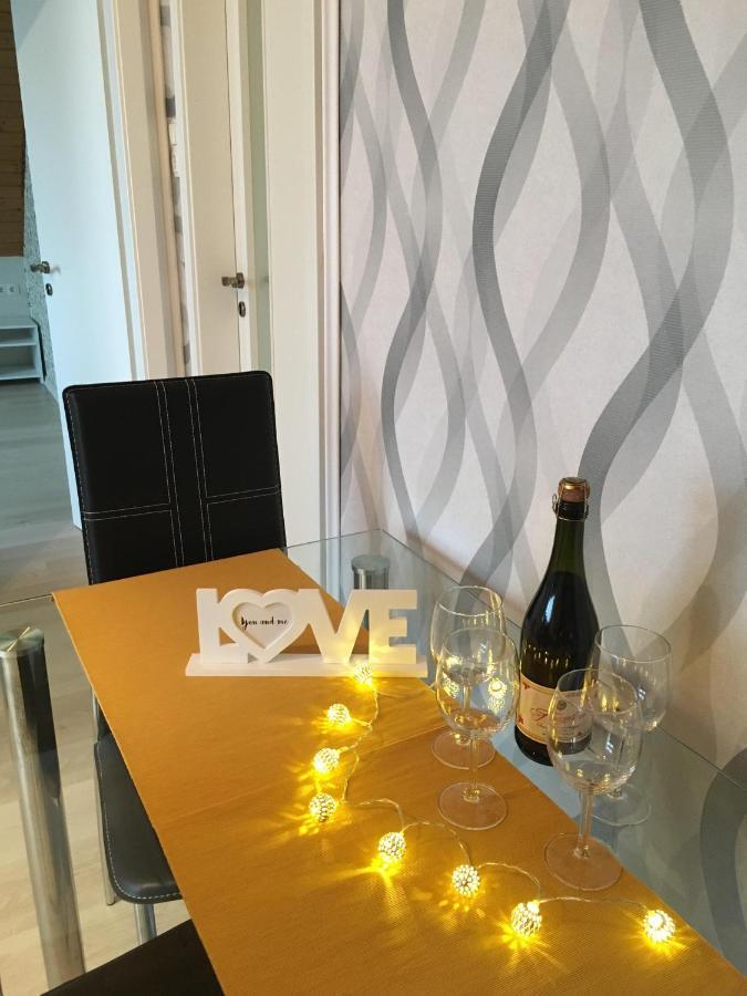 Lavender Apartment Heviz Bagian luar foto