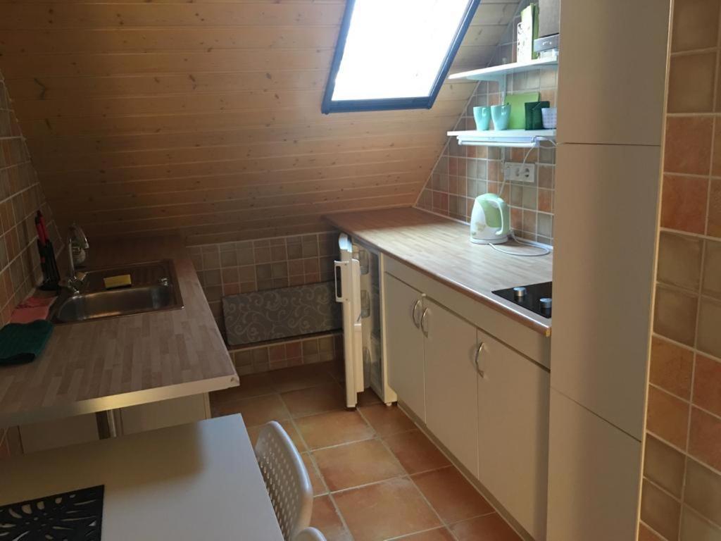 Lavender Apartment Heviz Bagian luar foto